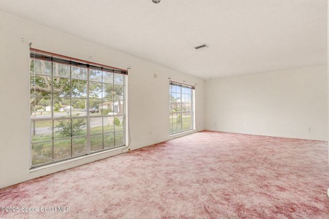 676 Thomas Jefferson Lane, Melbourne, FL 32904