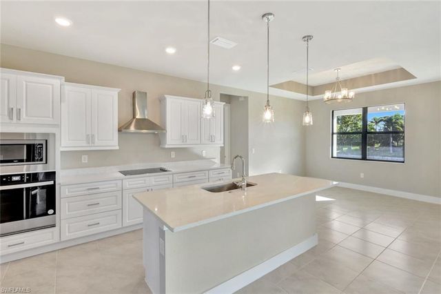 2721 SW 11th AVE, Cape Coral, FL 33914