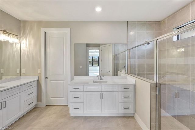 2721 SW 11th AVE, Cape Coral, FL 33914