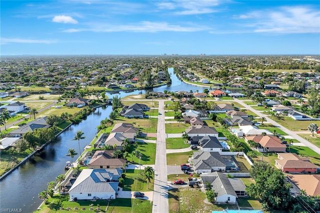 2721 SW 11th AVE, Cape Coral, FL 33914