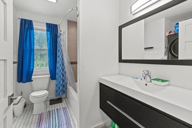 503 Girard Street, Flippin, AR 72634