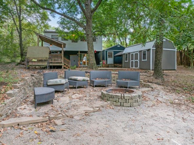 503 Girard Street, Flippin, AR 72634