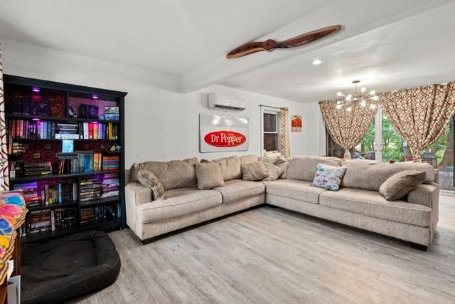 503 Girard Street, Flippin, AR 72634