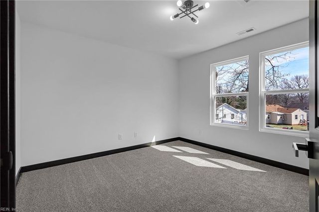 110 Jordan AVE, Suffolk, VA 23434