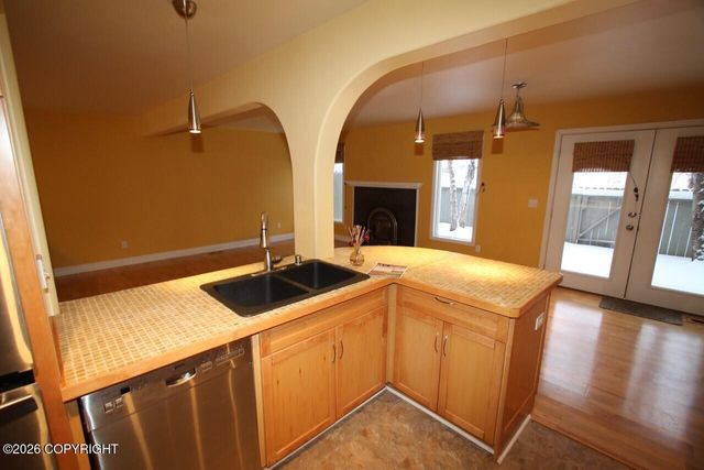 1783 Morningtide Court, Anchorage, AK 99501