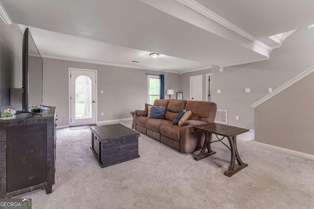 326 Ryan Drive, Auburn, GA 30011