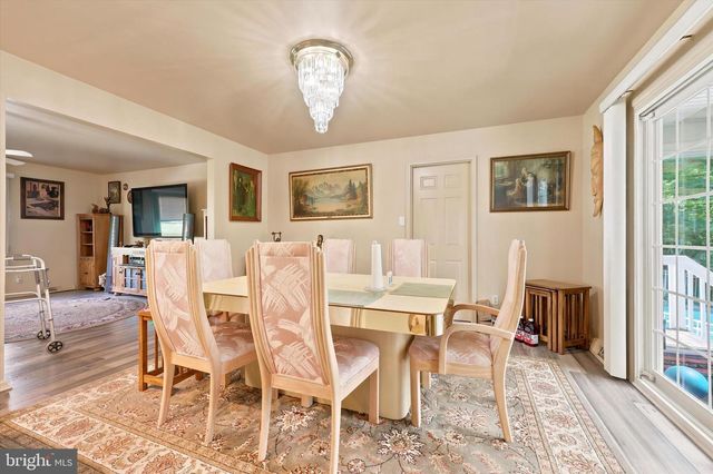 1105 CLARK RD, Glenside, PA 19038