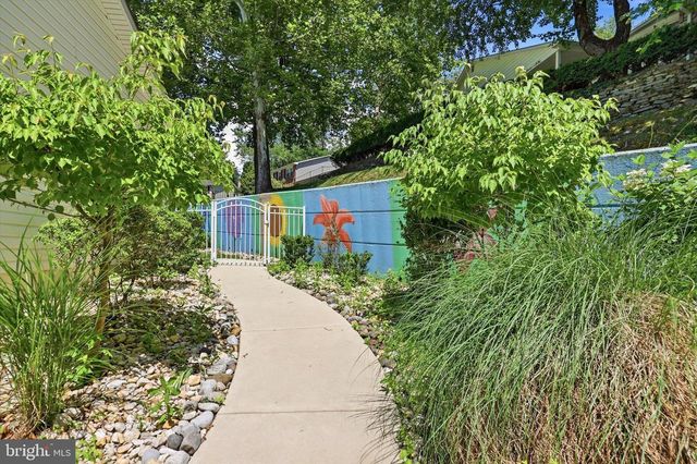1105 CLARK RD, Glenside, PA 19038