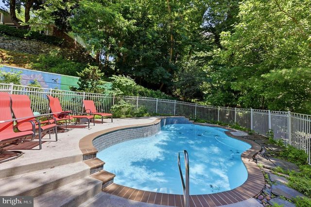 1105 CLARK RD, Glenside, PA 19038