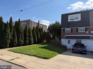 830 LAWLER ST, Philadelphia, PA 19116