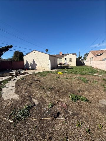 1128 W Dolores, Wilmington, CA 90744