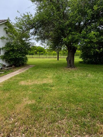 2921 Fladger Street, Denton, TX 76207