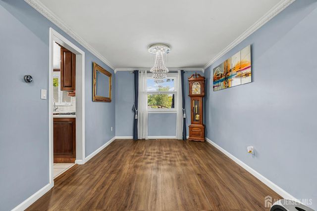 907 Mer-edinburg Road, Hamilton, NJ 08690