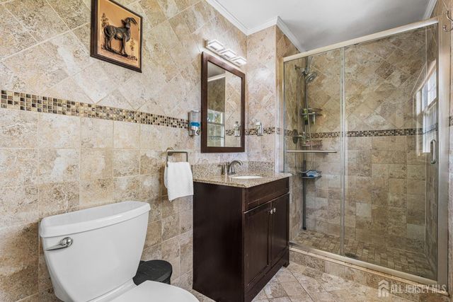 907 Mer-edinburg Road, Hamilton, NJ 08690