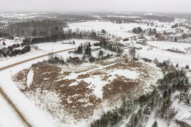 N1259 County Road P, Rubicon, WI 53078