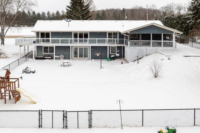 N1259 County Road P, Rubicon, WI 53078