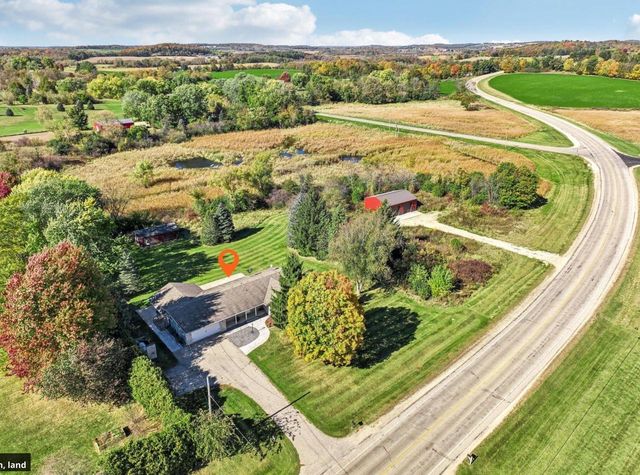 N1259 County Road P, Rubicon, WI 53078