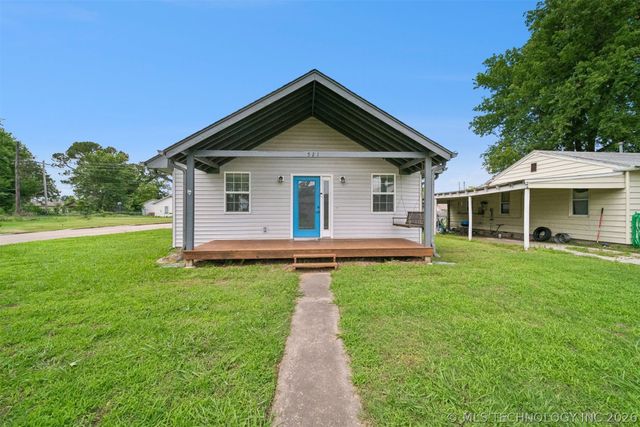 521 S Normal Avenue, Claremore, OK 74017