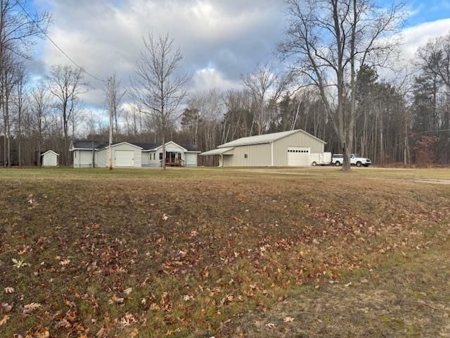 2520 S Blodgett, Lake City, MI 49651