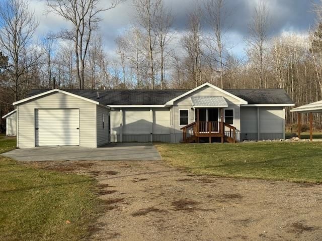 2520 S Blodgett, Lake City, MI 49651