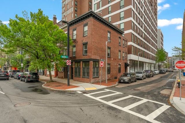 4 Burke St, Boston, MA 02120