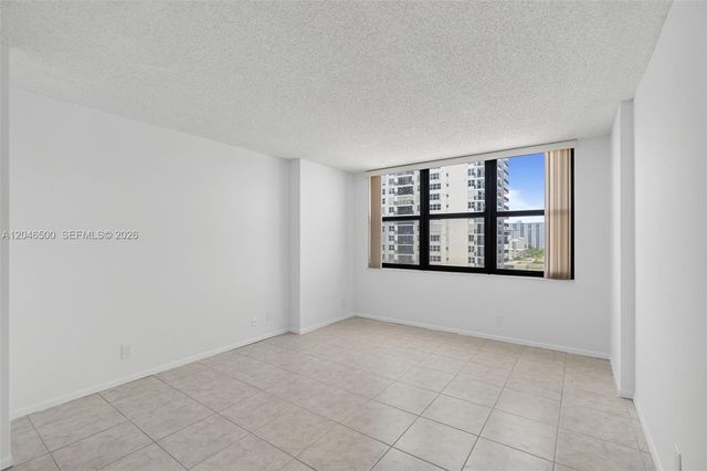 2301 S Ocean Dr 1004, Hollywood, FL 33019