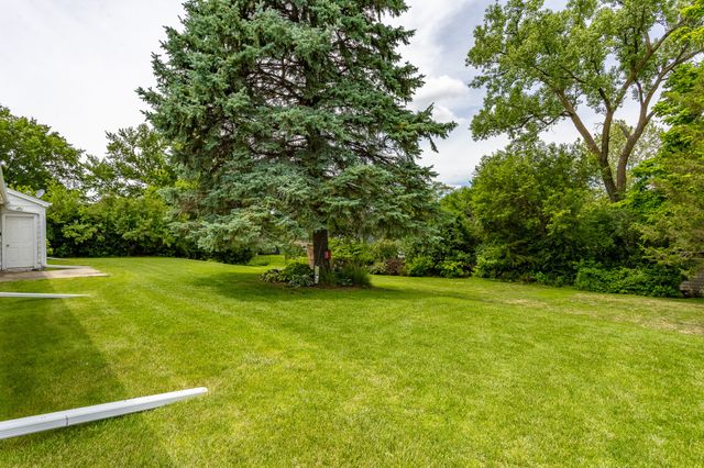 2131 Watrous Avenue, Des Moines, IA 50321