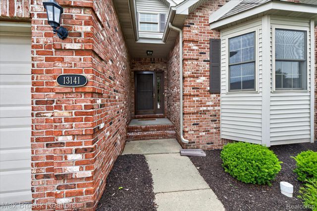 13141 Harbor Landings Drive 76, Fenton Charter Township, MI 48430