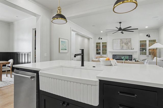 4223 Hackney Wick Road, Norman, OK 73072