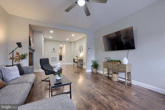 334 S FRONT ST, Wrightsville, PA 17368