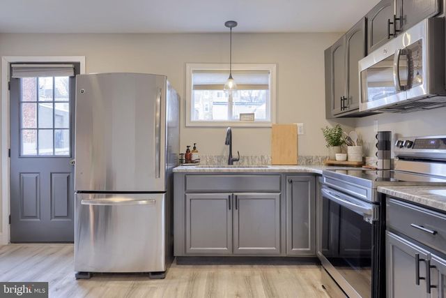 334 S FRONT ST, Wrightsville, PA 17368