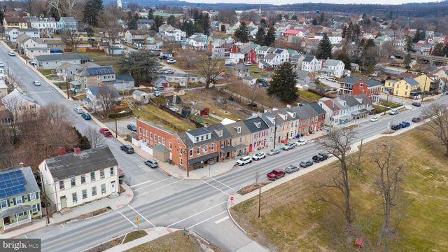 334 S FRONT ST, Wrightsville, PA 17368