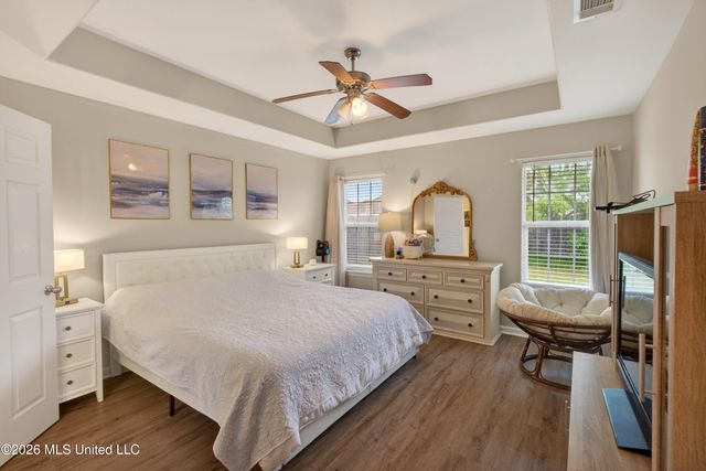 2212 Paula Circle, Ocean Springs, MS 39564