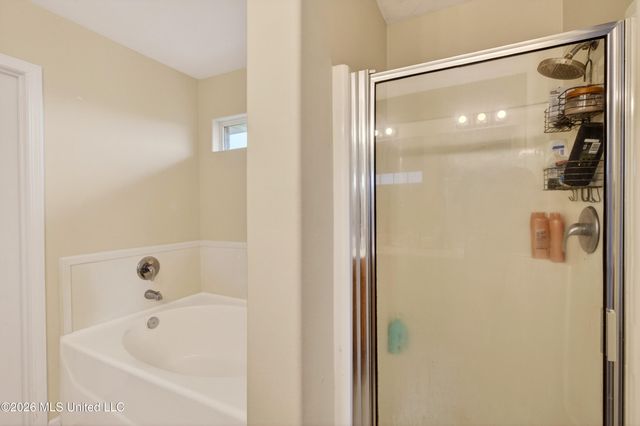 2212 Paula Circle, Ocean Springs, MS 39564