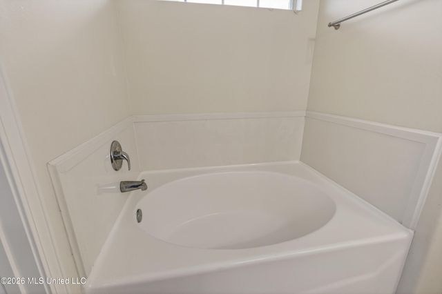 2212 Paula Circle, Ocean Springs, MS 39564