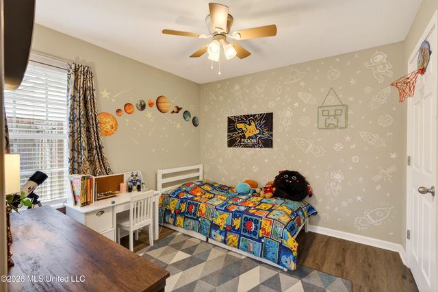 2212 Paula Circle, Ocean Springs, MS 39564