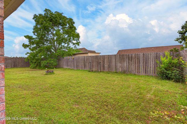 2212 Paula Circle, Ocean Springs, MS 39564