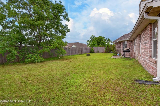 2212 Paula Circle, Ocean Springs, MS 39564