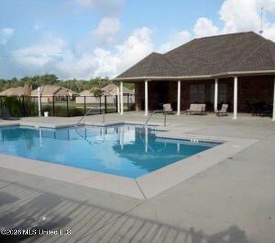 2212 Paula Circle, Ocean Springs, MS 39564