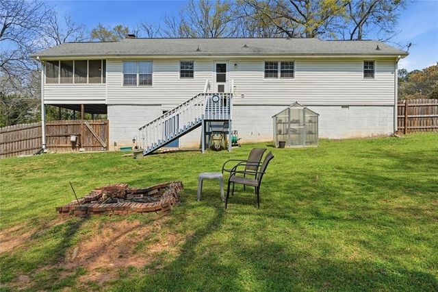 536 Valleyview Drive, Winder, GA 30680