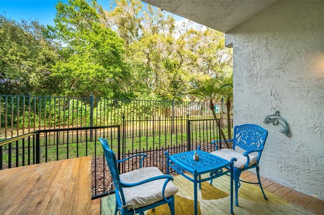 708 LYNDHURST 104, Dunedin, FL 34698