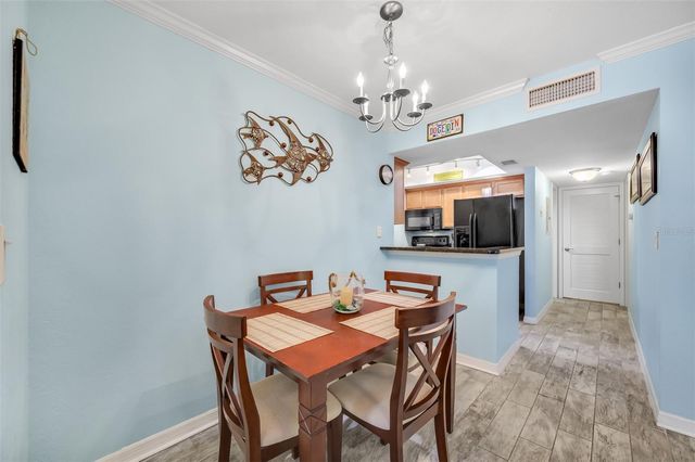 708 LYNDHURST 104, Dunedin, FL 34698