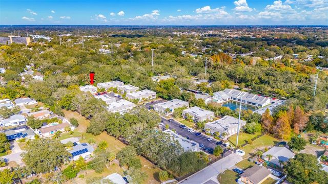 708 LYNDHURST 104, Dunedin, FL 34698