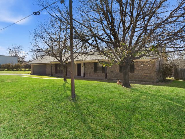 502 S 8th Street, Valley Mills, TX 76689