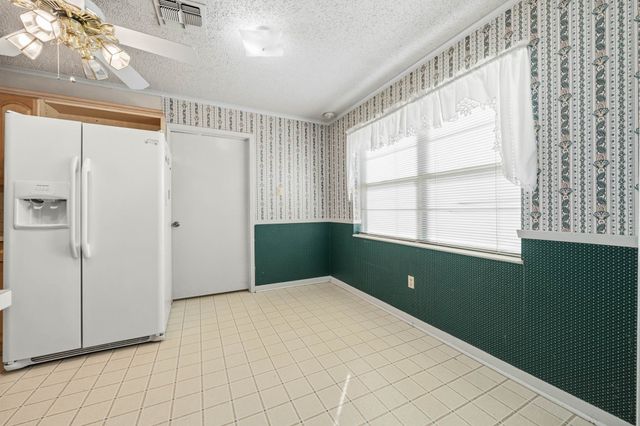 502 S 8th Street, Valley Mills, TX 76689