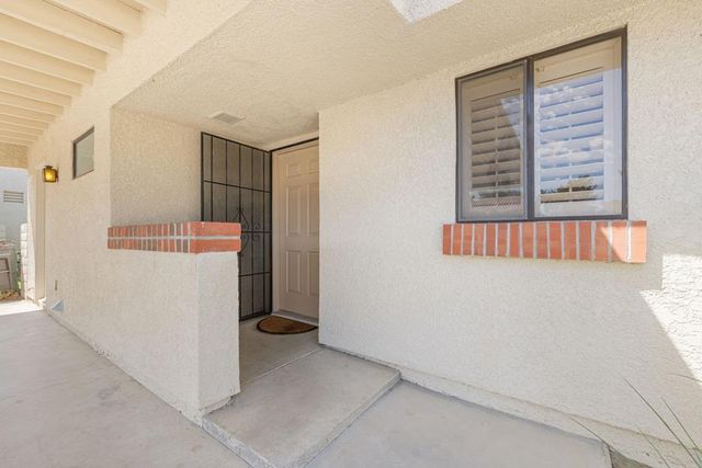 40733 La Costa Circle E, Palm Desert, CA 92211