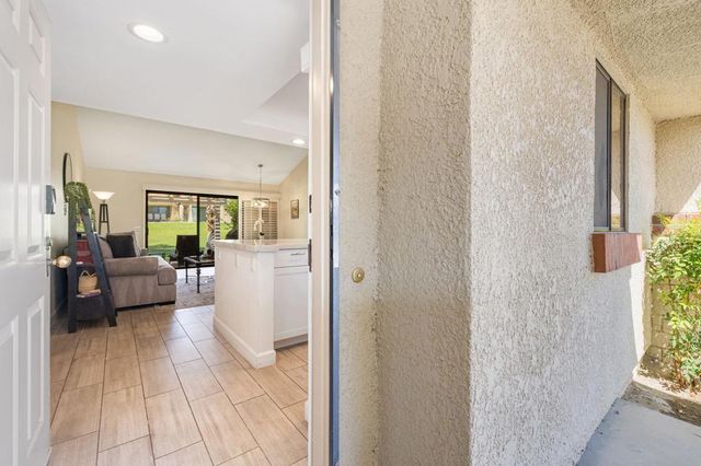 40733 La Costa Circle E, Palm Desert, CA 92211