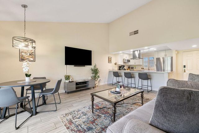 40733 La Costa Circle E, Palm Desert, CA 92211