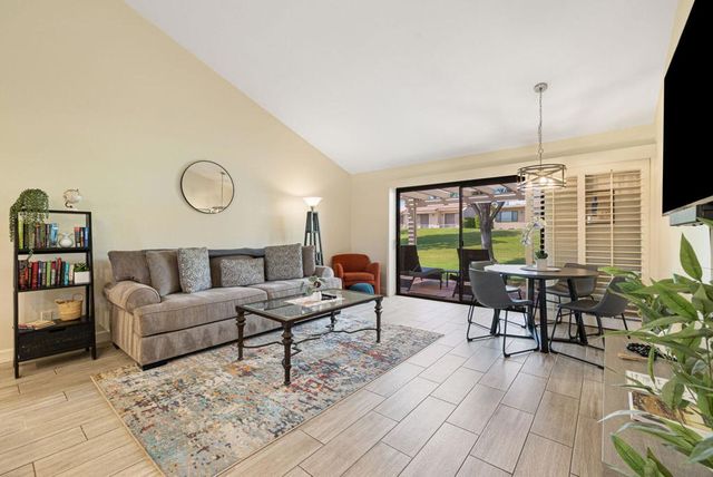 40733 La Costa Circle E, Palm Desert, CA 92211