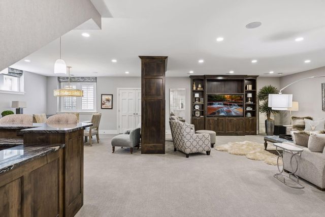 5228 Halifax Avenue S, Edina, MN 55424